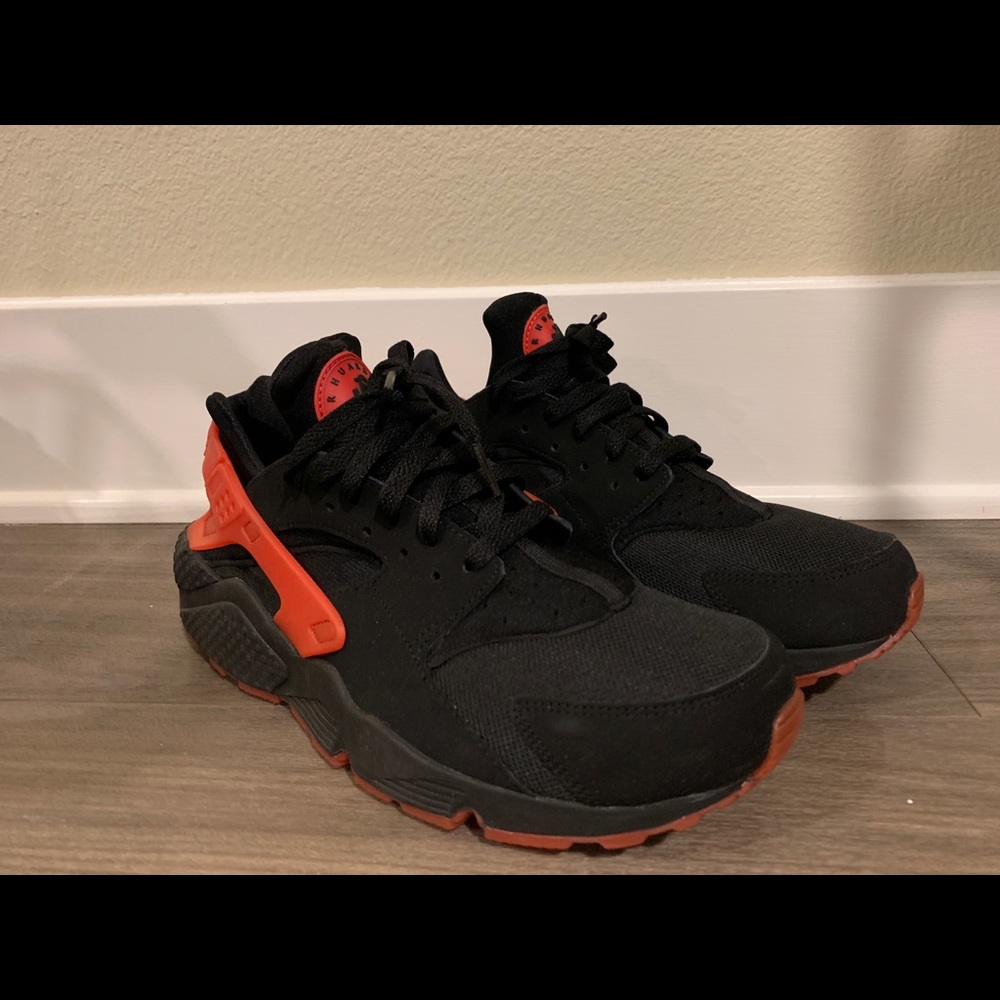 Nike Huarache Breds size 10 men